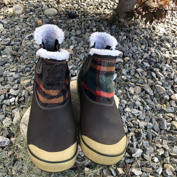 Keen Elsa waterproof ankle boots. Sz 9. - Picture 1 of 9